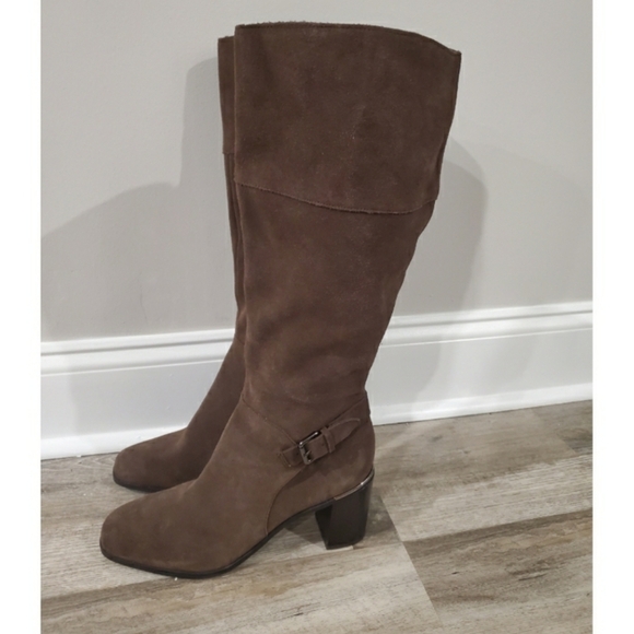 Bandolino Ollia Suede Block Boot SZ 10 - Picture 6 of 8